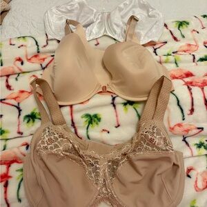 Simone Perele Beige and White Lace Bras